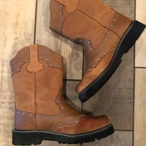 Roper boots size 8.5